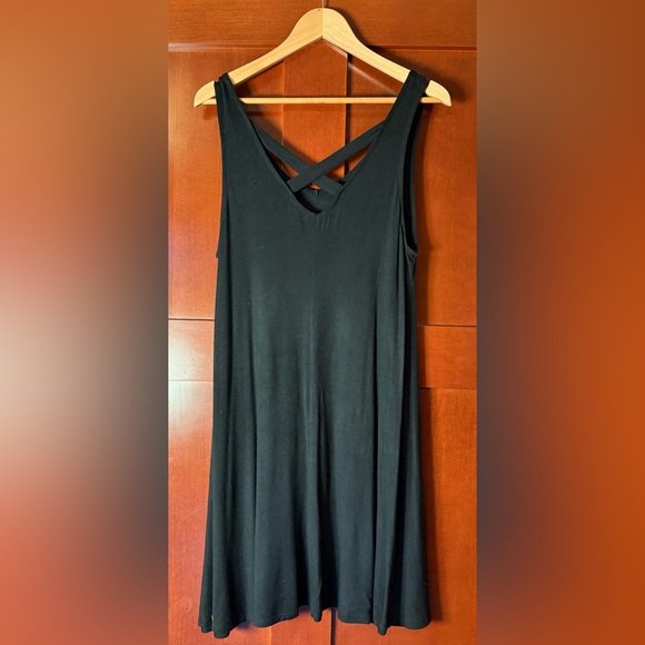 Eyeshadow Dresses & Skirts - 💚Eyeshadow Black Criss-Cross Tank Dress